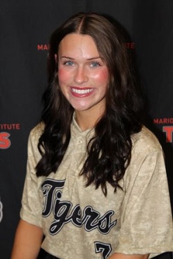 Nichole Dockery, Softball